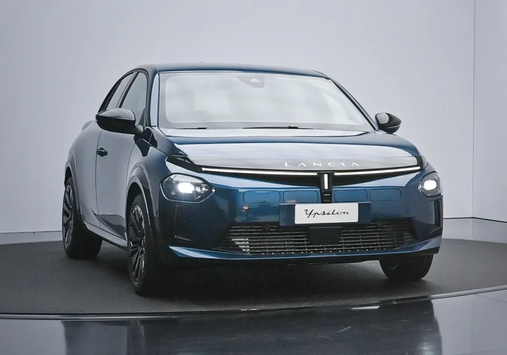 découvrez les meilleures options d'assurance pour votre lancia ypsilon. protégez votre véhicule avec des tarifs compétitifs et des couvertures adaptées à vos besoins. comparez les offres et choisissez la protection idéale pour rouler sereinement.