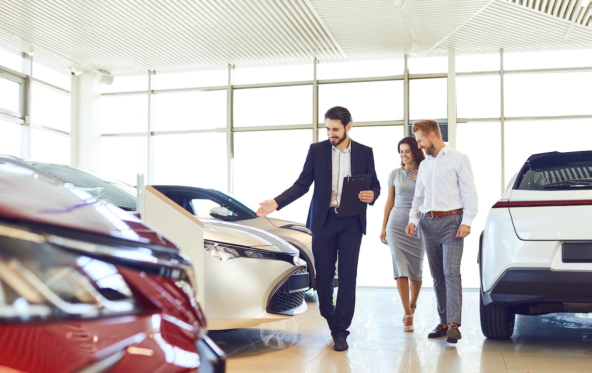découvrez comment l'europe assouplit les règles sur l'automobile, favorisant l'innovation et la durabilité dans le secteur. cette approche vise à soutenir les constructeurs et à améliorer l'expérience des conducteurs tout en respectant l'environnement.