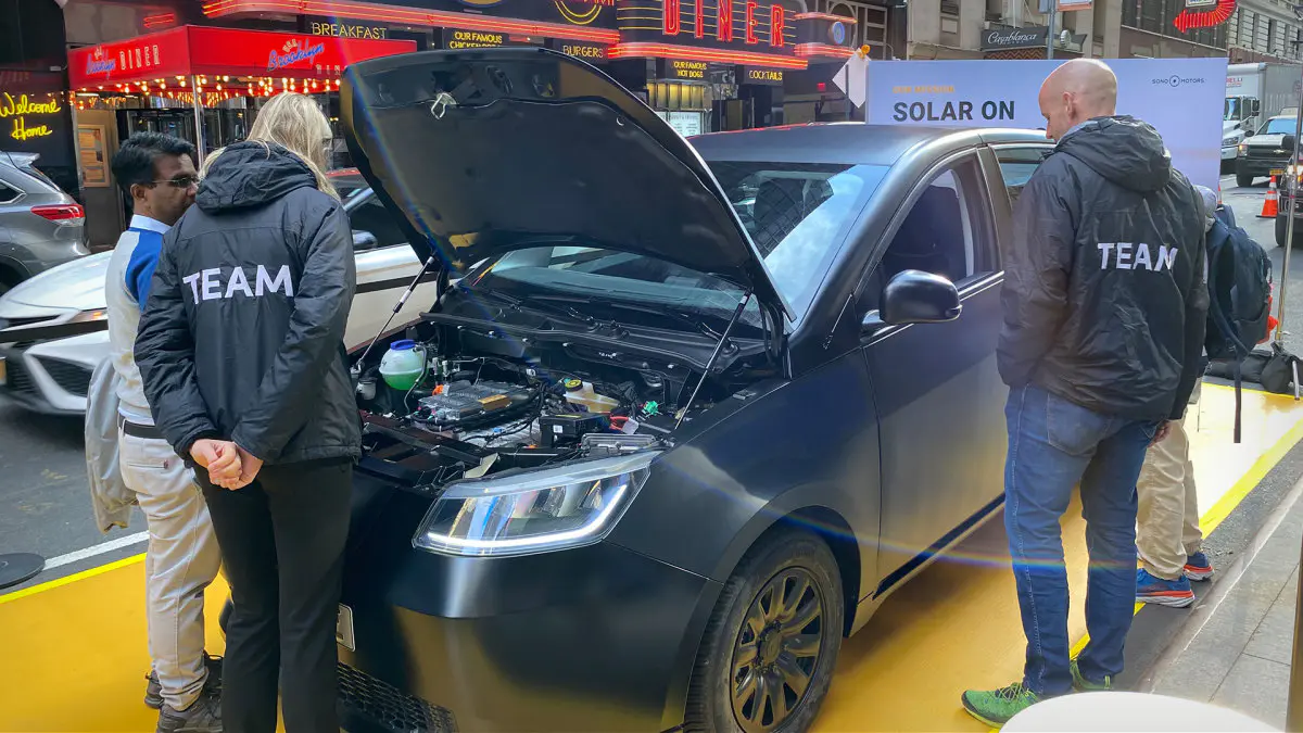 découvrez les véhicules innovants qui rivalisent avec tesla en belgique. explorez les options écologiques, les performances de pointe et les technologies avancées qui transforment l'avenir de la conduite électrique.