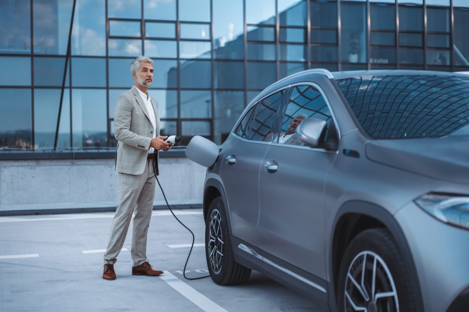 découvrez comment choisir la meilleure assurance pour votre voiture électrique. informez-vous sur les spécificités, les avantages et les conseils pour protéger votre véhicule écologique efficacement.